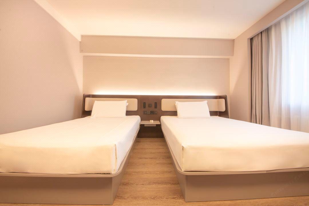 Hanting Hotel Shenyang Sujiatun Railway Station المظهر الخارجي الصورة
